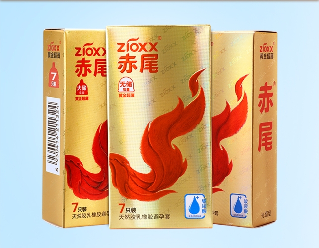 探索成人情感世界，激情与持久的综合体验