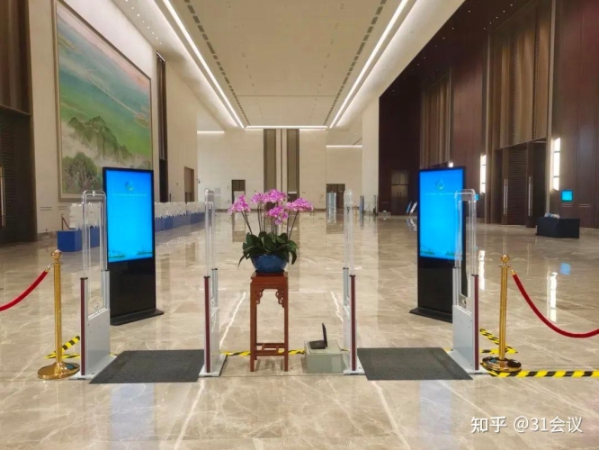 我建议采用更专业、明确的标题,例如:2023年优质免费资源大全:涵盖影视、学习、工具等综合内容