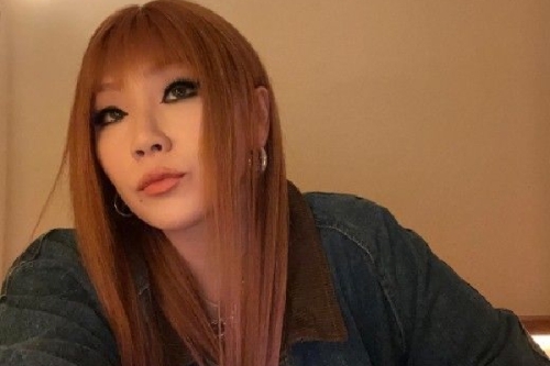 亚洲五月娱乐盛事盘点，尤物丁香婷婷引领快乐风潮5月丁香 a