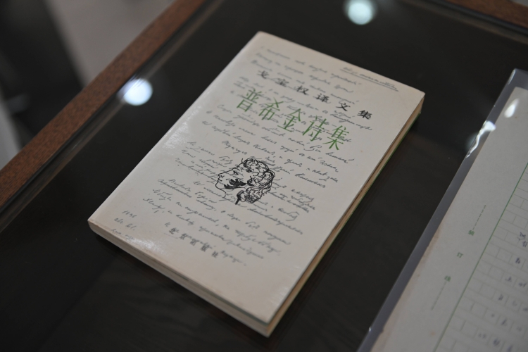 -日本欧美国产中文字幕发展史，从盗版翻译到正版崛起的影视传播革命