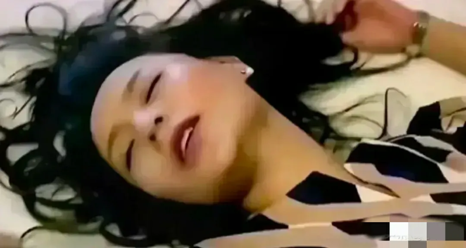 国产美女高潮抽搐流水在线看，美女视频背后的故事与文化内涵国产美女高潮抽搐流水在线看|a级国产乱