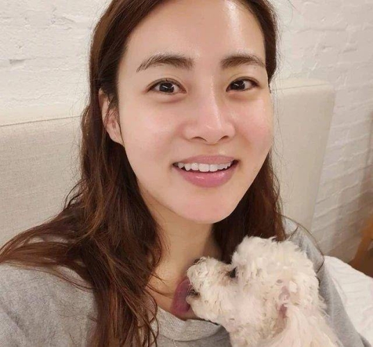 最新无码人妻在线精品视频，揭秘网络热潮下的诱惑与责任最新无码人妻在线精品视频网站