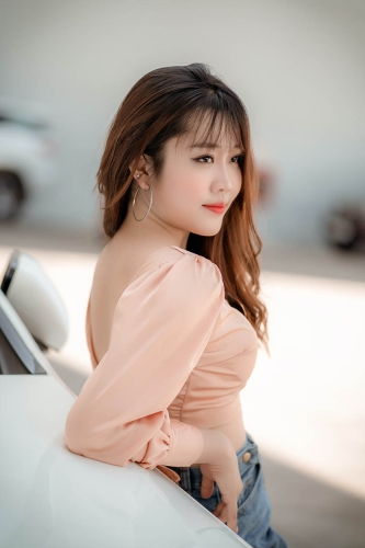 亚洲另类无码不卡新闻，久久亚洲区一二区资讯