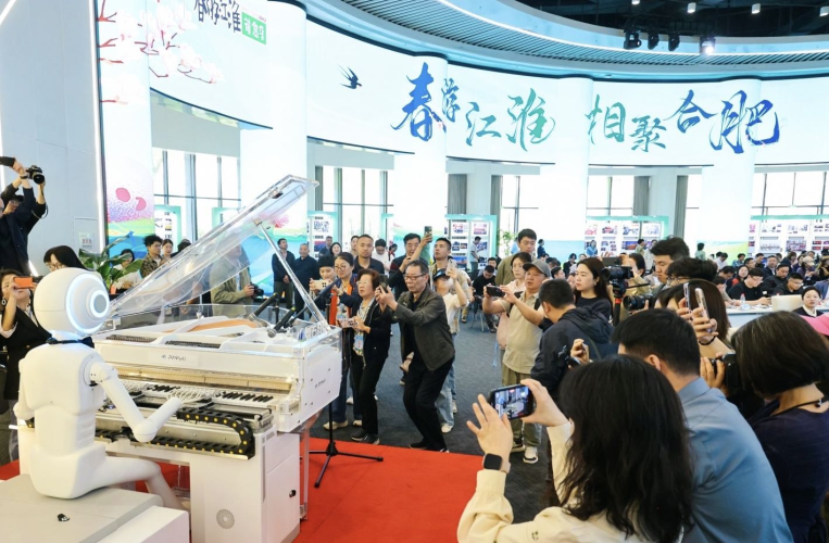 在线中文字幕，新闻资讯网站深度解析