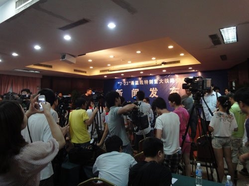 爽爽网站，新闻资讯发布与角色设定