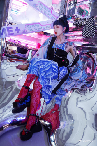 制服丝袜，时尚风潮引领亚洲欧美
制服丝袜—亚洲欧美风尚新篇章
