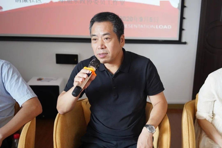 久久精品国按摩产业崛起，国产按摩产品引领市场新风尚